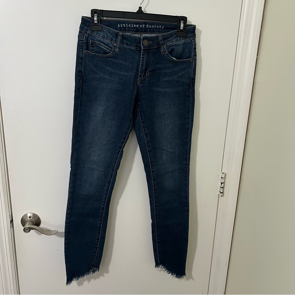 Articles of Society | Dark Blue Skinny Jeans Asymmetric Frayed Hem | Size 25